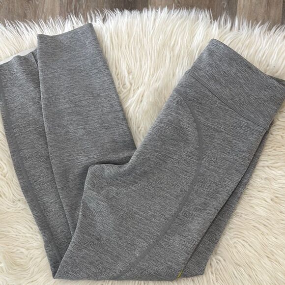 ZYIA ACTIVE Gray and Yellow Leggings With Vertical Stripes NWT - Picture 3 of 9